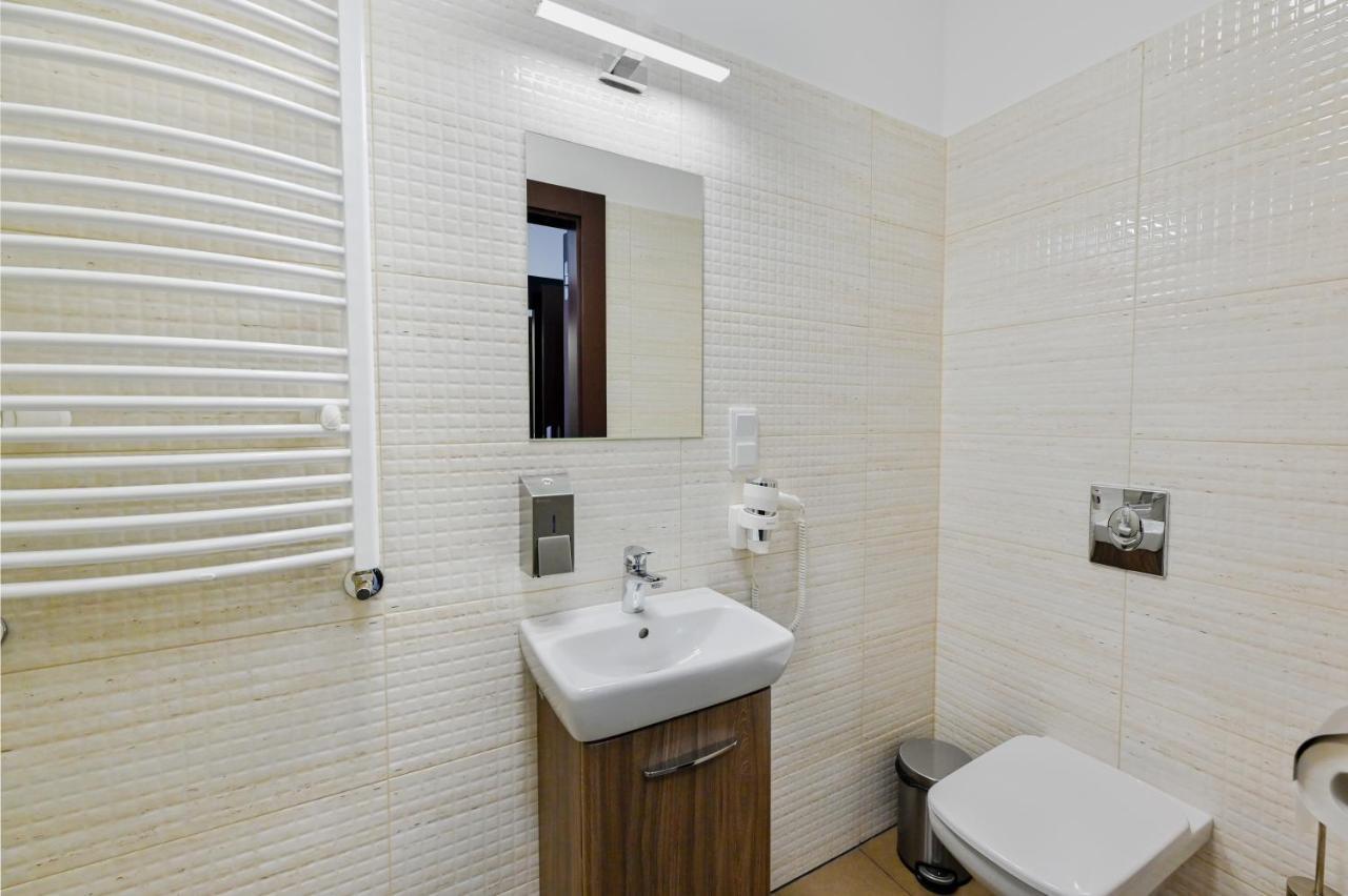 Hotel Terminal Gorzów Wielkopolski Extérieur photo